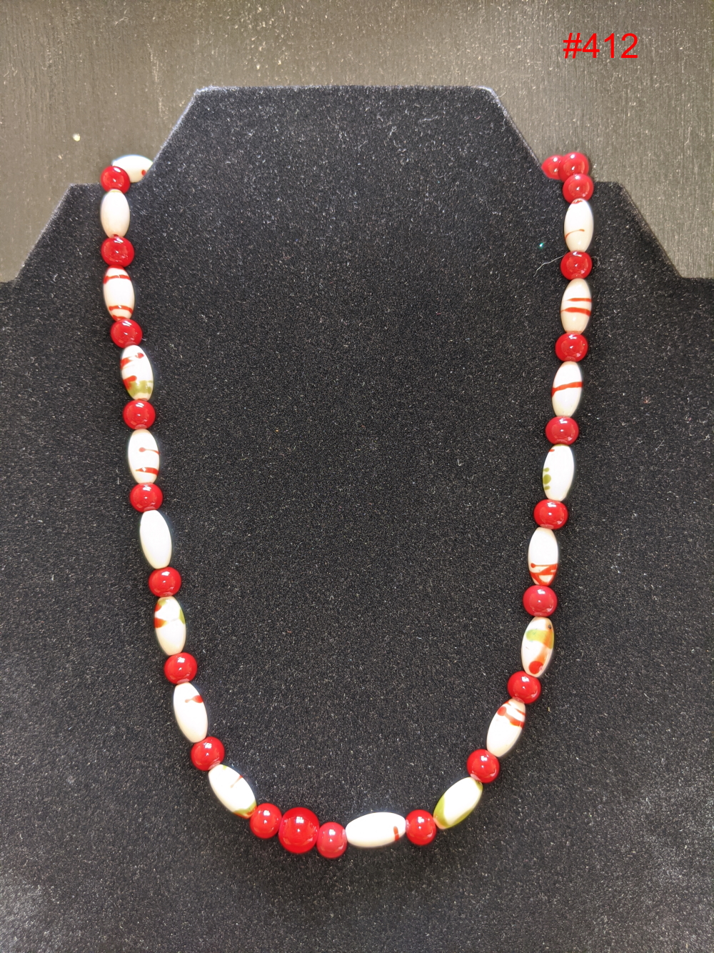 DUGRISTYLE Women Red & White Natural Stones Beaded Necklace - Absolutely  Desi